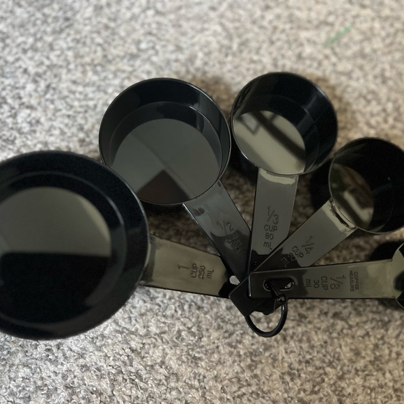 Black Measuring Cups Set - Picture 2 of 2